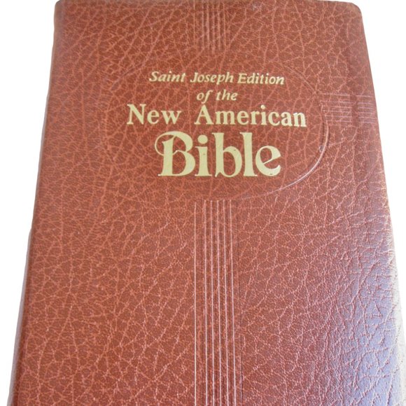 St Joseph Edition NAB New American Bible Medium Size Color Illustrated 1970s - Picture 1 of 10